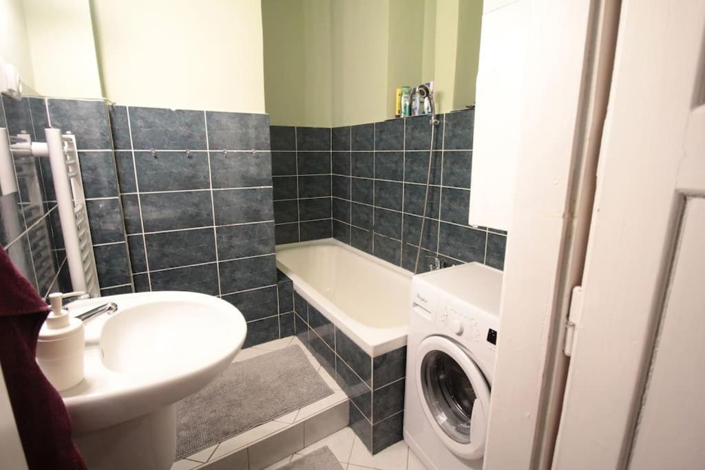2 Bedrooms Close Vysehrad - Congress Centrum Praag Buitenkant foto